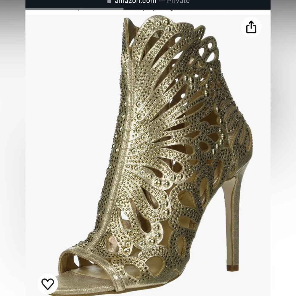 Jessica Simpson size 8 gold heel-never worn